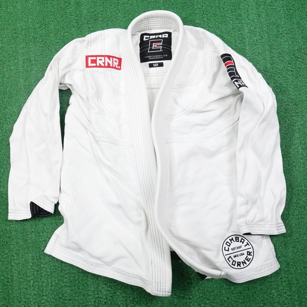 GI TOP‎ KIMONO COMBAT CORNER CRNR JIU JITSU ROPE YOUTH Y2